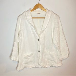 Kleen Linen Cotton Blend Gauzy Button Front Top